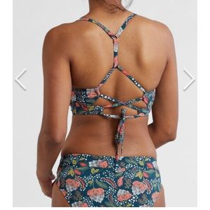 Title Nine Tidal Rave bikini underwire top 34C medium bottoms